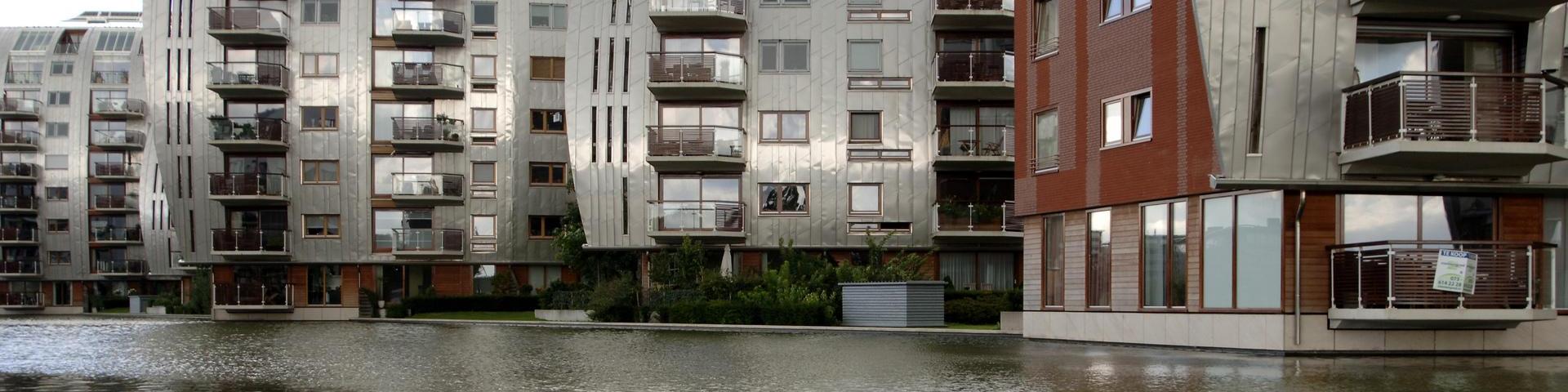 Het Paleiskwartier is een wijk in 's-Hertogenbosch die aan het eind van de 20e eeuw en het begin van de 21e eeuw is ontwikkeld en gebouwd. Het Paleiskwartier is gesitueerd in het westelijke deel van de stad en is ingeklemd tussen de wijken Het Zand, Boschveld en Deuteren. Het industrieterrein De Wolfsdonken was vroeger gedeeltelijk gelegen op de plek waar nu het Paleiskwartier is gebouwd. Dit terrein was deels verpauperd.